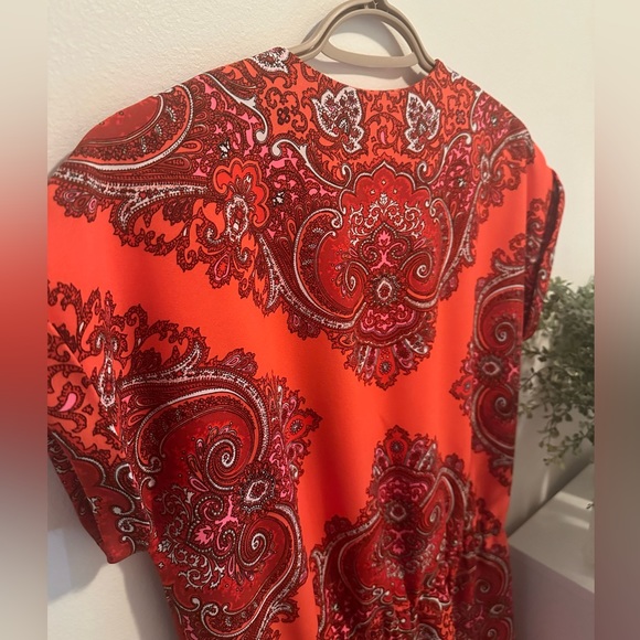 Banana Republic romper ❤️🍉 - Picture 4 of 5